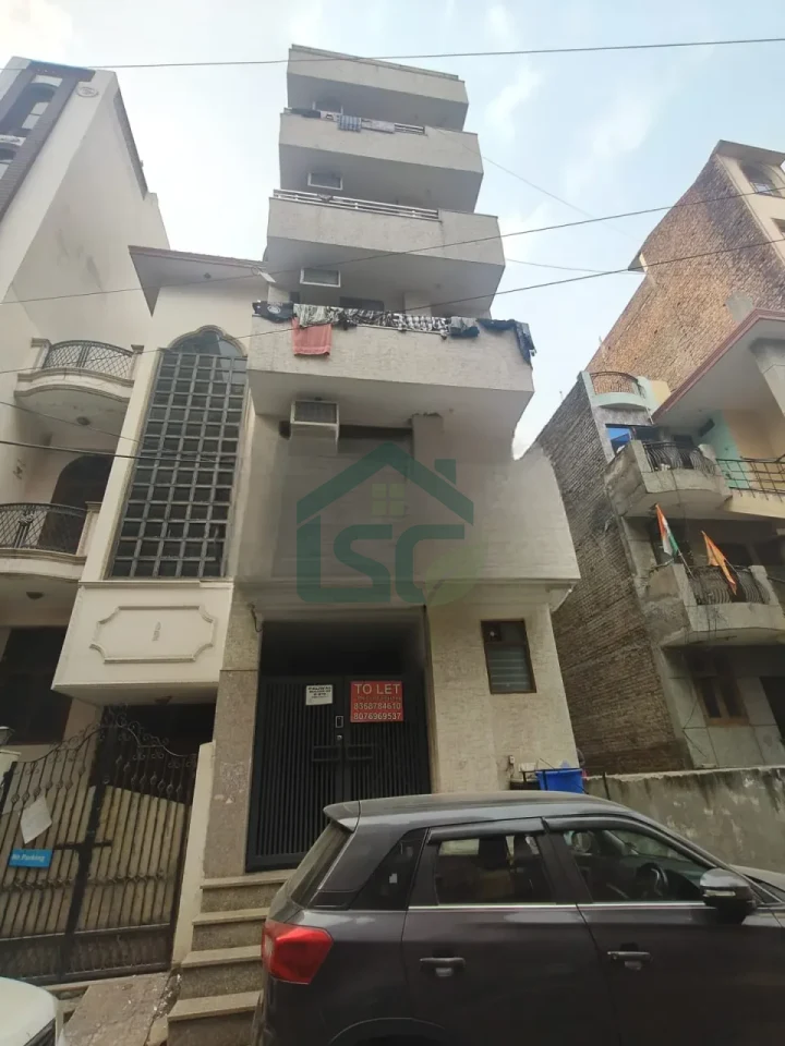 Paliwal RK in Sector 40, Gurugram — property photo 1