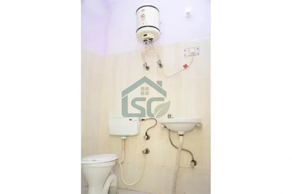 PG for girls in Sector 62A, Noida — property photo 4