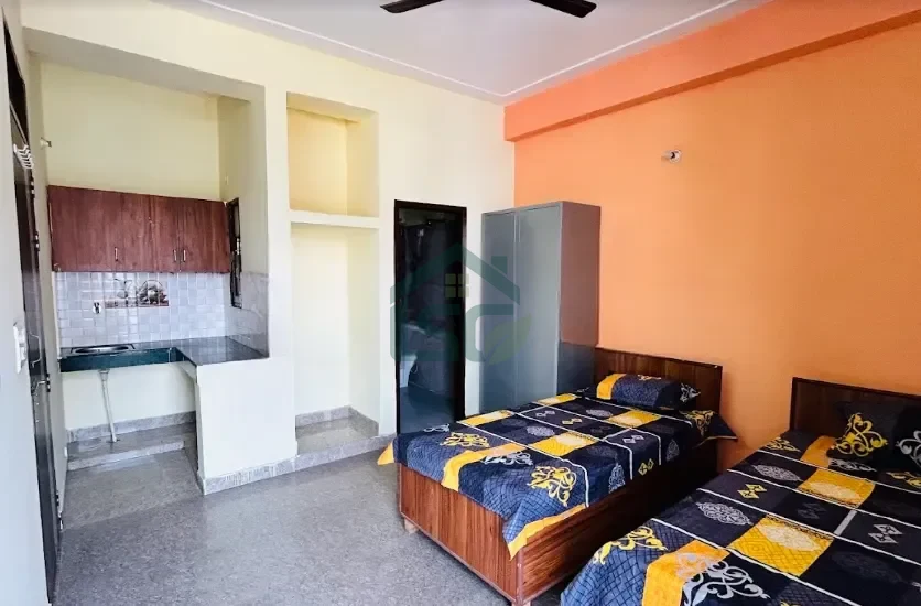Ashoka PG in Sector 69, Gurugram — property photo 2