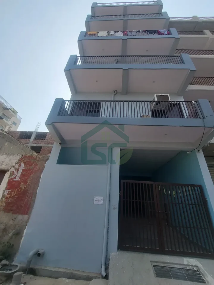Mahesh Room For Rent in Sector 86, Gurugram — property photo 2
