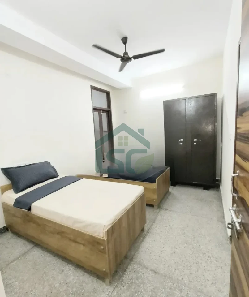 Perfect Girls PG in Mayur Vihar, Delhi — property photo 1