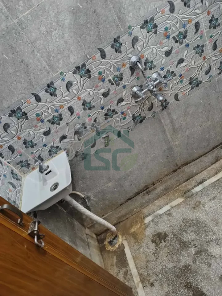 Bharat residency in Palam Vihar Extension, Gurugram — property photo 2