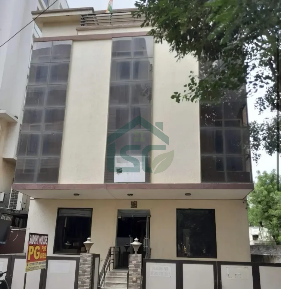 Dwara Mor Girls PG in Nawada, Delhi — property photo 4