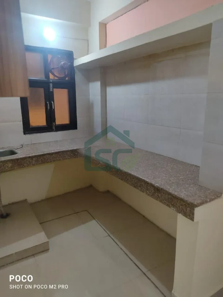 Glorious Girls PG in Sector 62, Noida — property photo 1