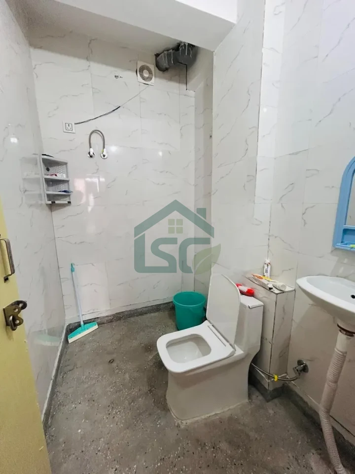Global stay in Sector 68, Gurugram — property photo 3