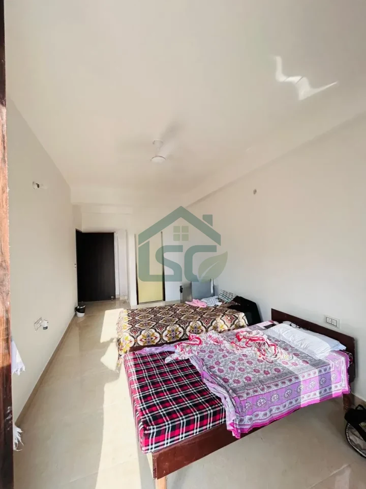 Global stay in Sector 68, Gurugram — property photo 2