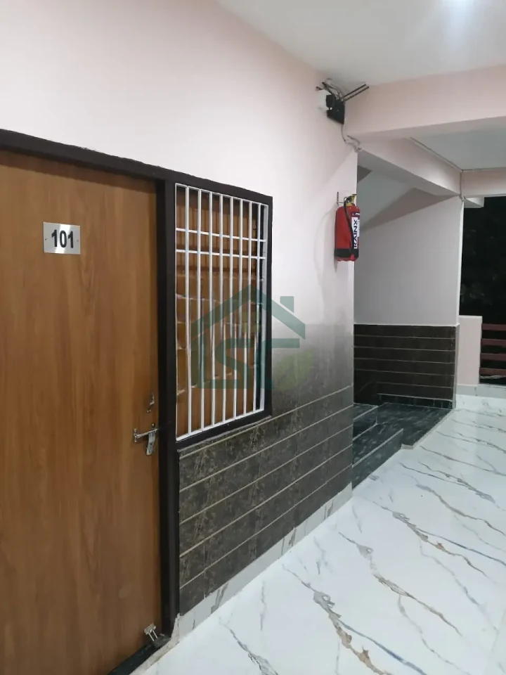 J.S PG luxury rooms in Sector 135, Noida — property photo 5