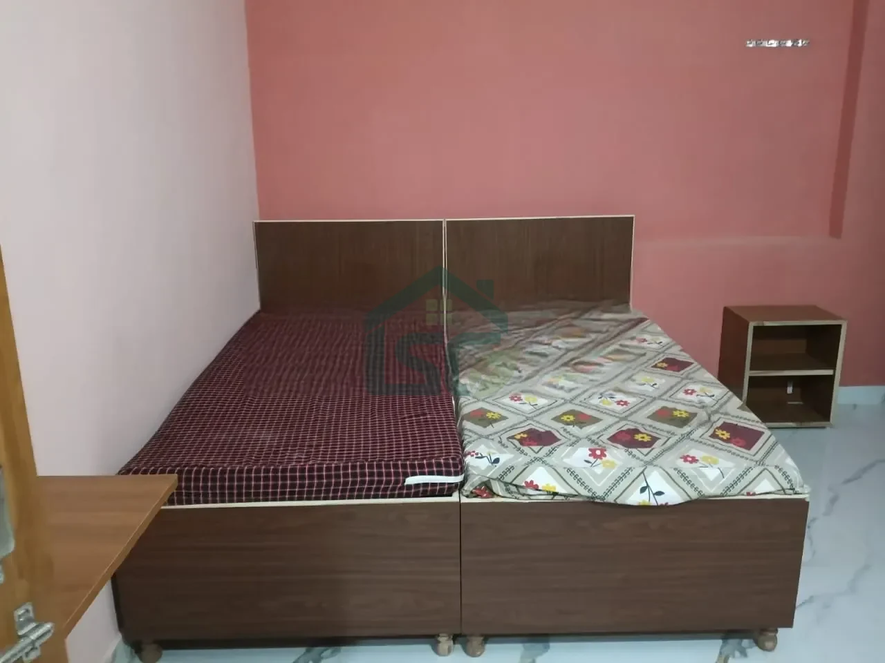 J.S PG luxury rooms in Sector 135, Noida — property photo 1