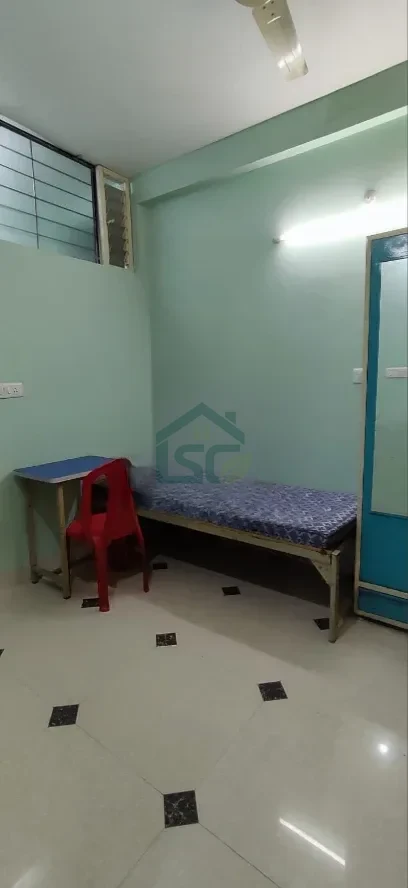 At Keshav Kunj Girls Hostel, Chhawni, Indore