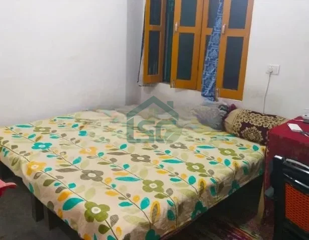 At Maa Rudrani Girls Hostel, Mohanpuri Colony, Varanasi