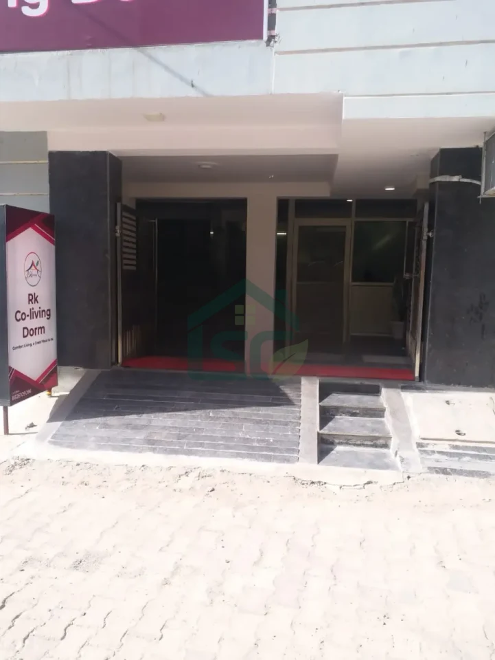 R.K. Coliving Dorm in Sector 48, Gurugram — property photo 5