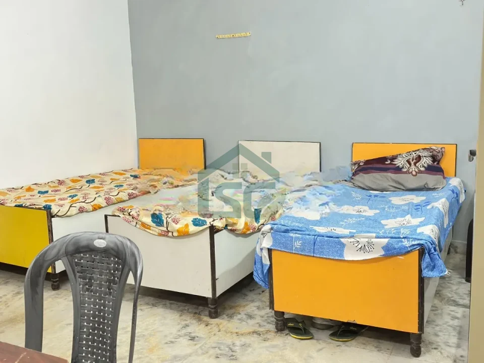 Fyndstays Eternity Girls PG in South Extension I, Delhi — property photo 4