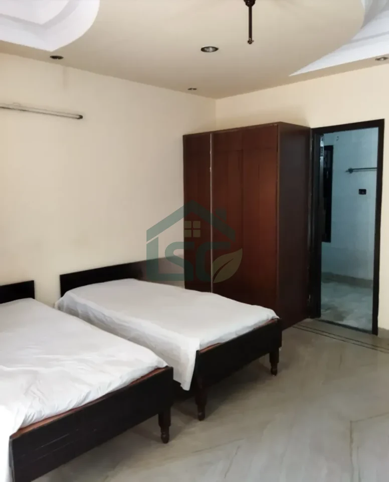 A ONE PG in Sector 66, Noida — property photo 1