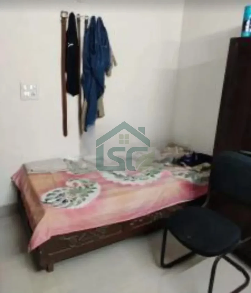 Dadi PG in Punjabi Bagh, Delhi — property photo 3