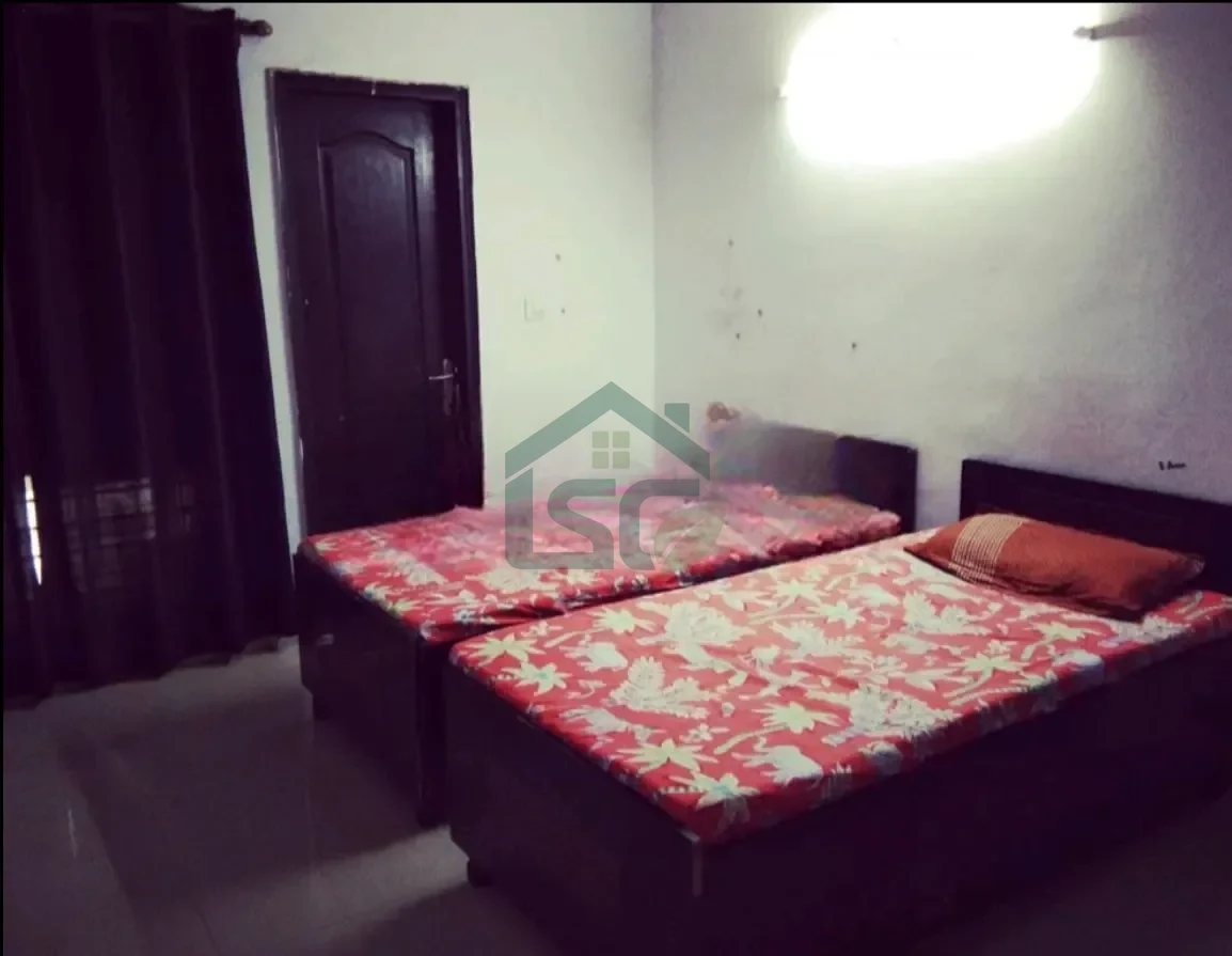Daksh luxurious PG in Sector 62, Noida — property photo 1