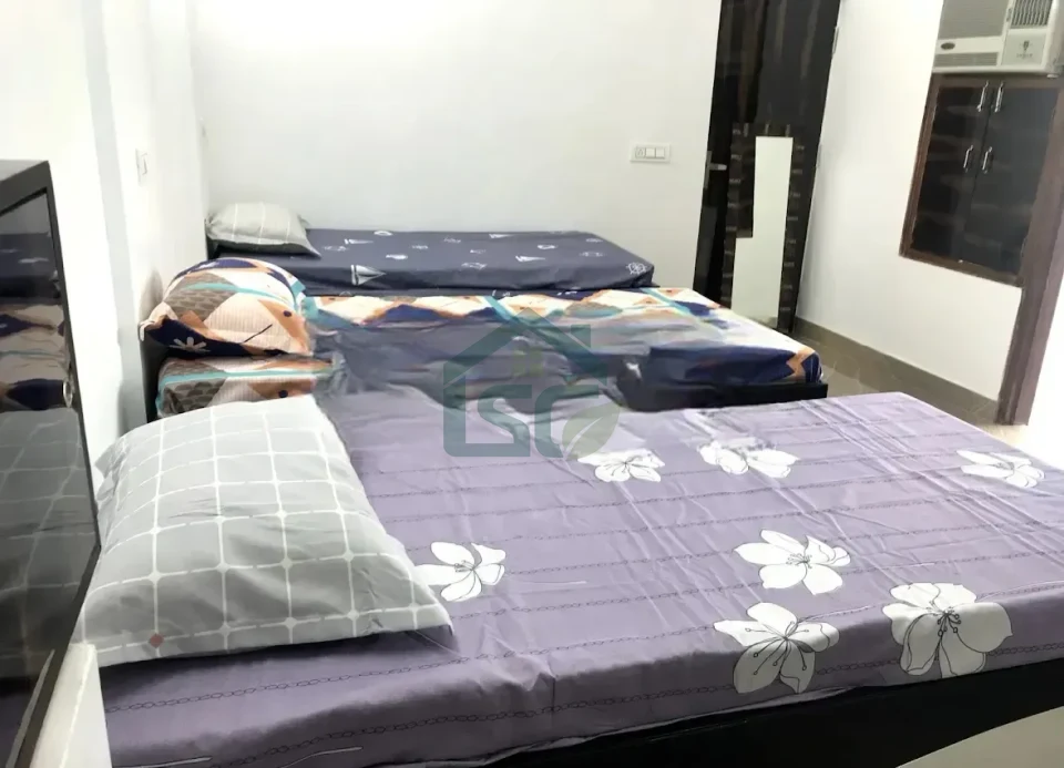 Modern PG in Pitampura, Delhi — property photo 2