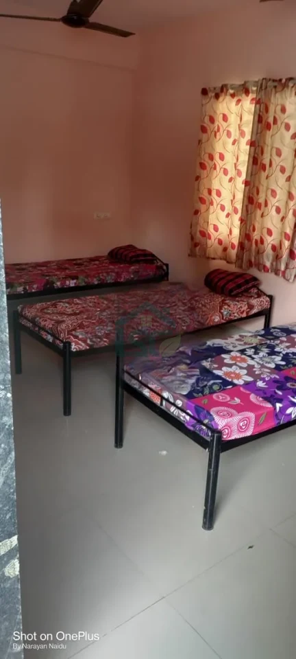 Photo 2 of Dhaniram Boys/Girls PG Hostel, Aliganj, Lucknow