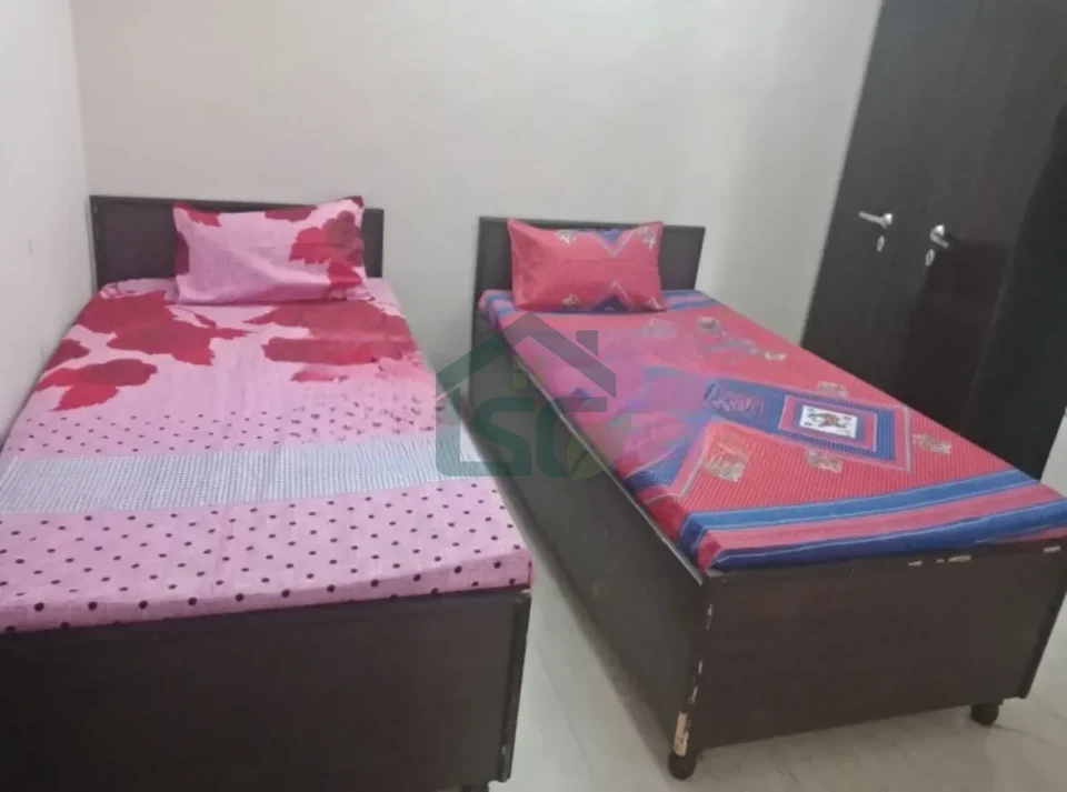 Roomsoom PG in Sector 15, Noida — property photo 1