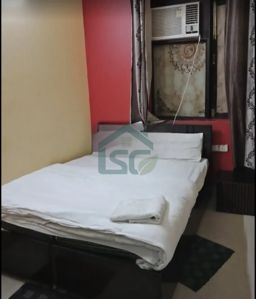 Roomsoom PG in Sector 15, Noida — property photo 2