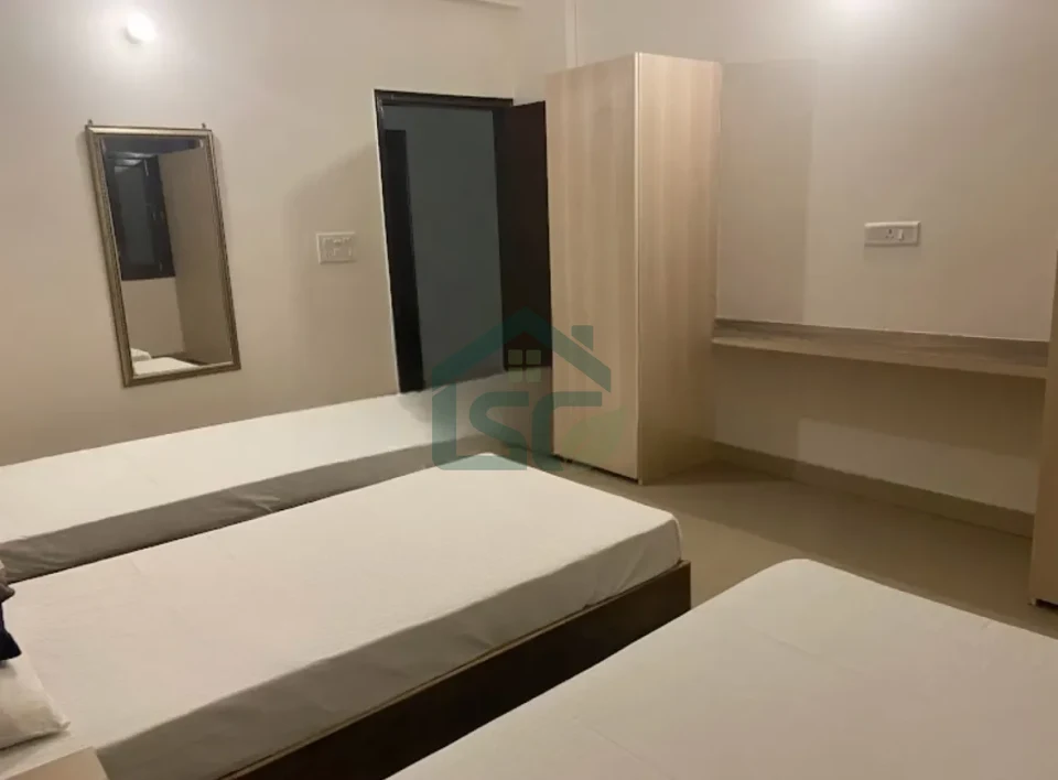 Best Only Girls PG in Jhilmil Colony, Delhi — property photo 1