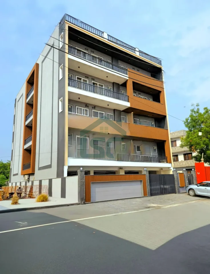 Amrit residency in Sector 23A, Gurugram — property photo 1