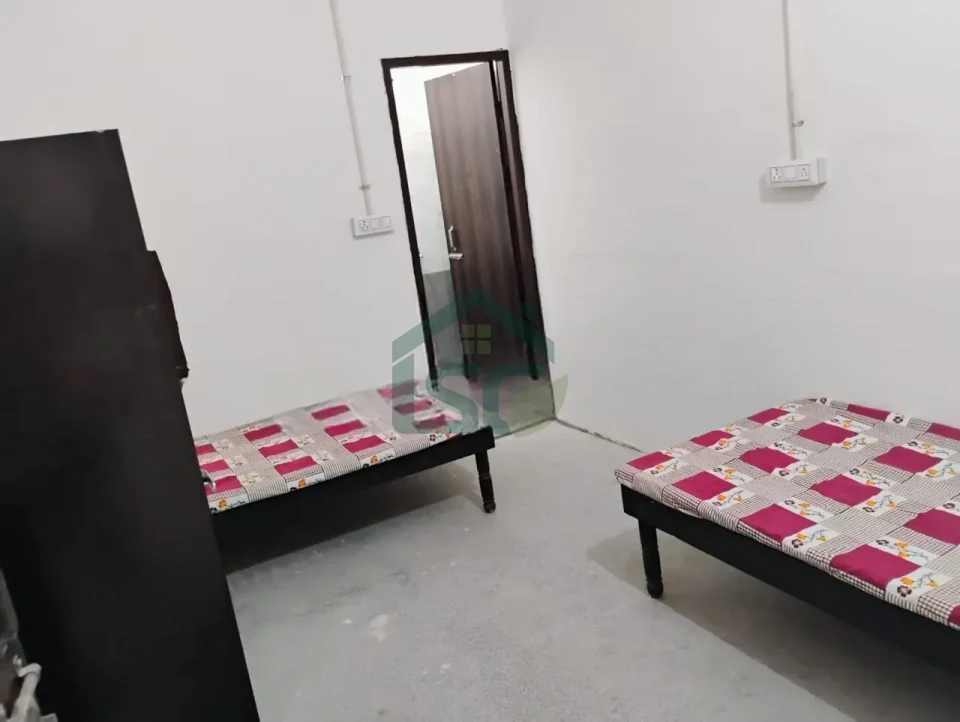 Sweet home PG and Guest house in Sector 37, Gurugram — property photo 1