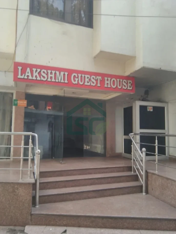 Photo 2 of Lakshmi Girls Hostel, shahnajaf rd beside showroom, Lucknow