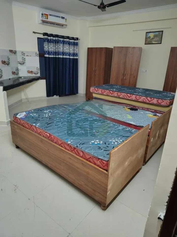 Evergreen PG in Sector 20, Gurugram — property photo 3