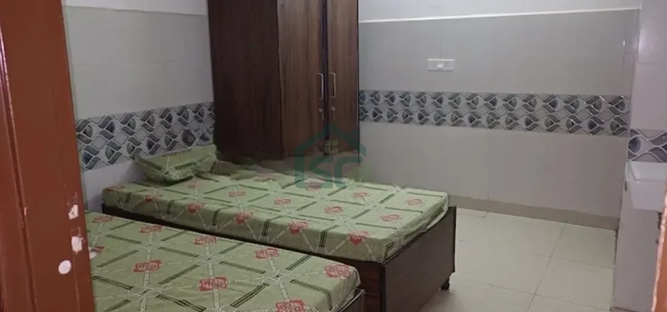 Sharma Apartment in Sector 72, Gurugram — property photo 2