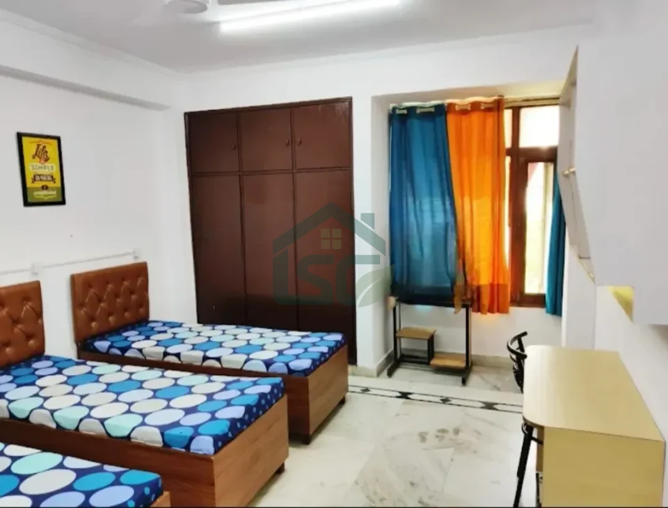 Sabharwal Girl PG Accomodation in Sadiq Nagar, Delhi — property photo 2