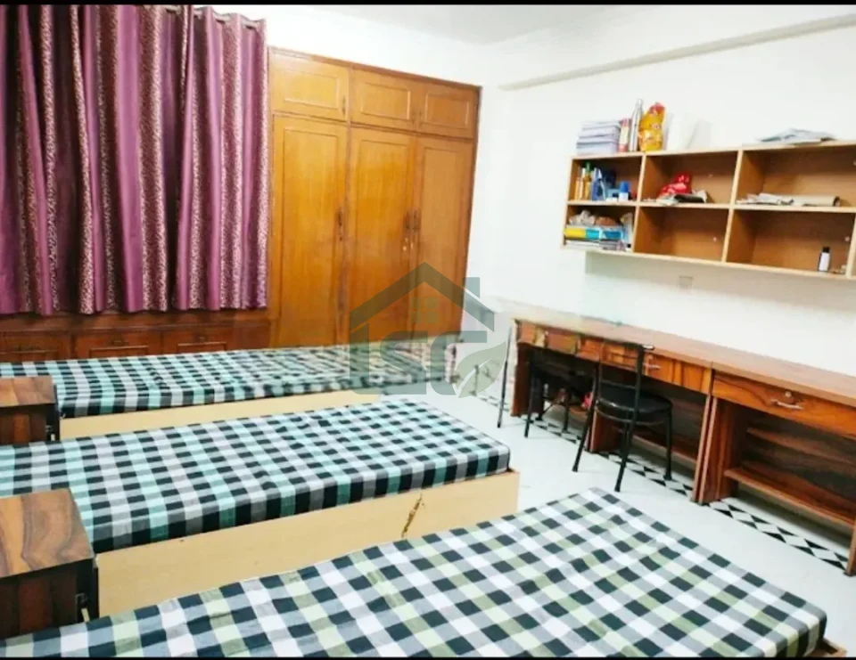 Sabharwal Girl PG Accomodation in Sadiq Nagar, Delhi — property photo 3