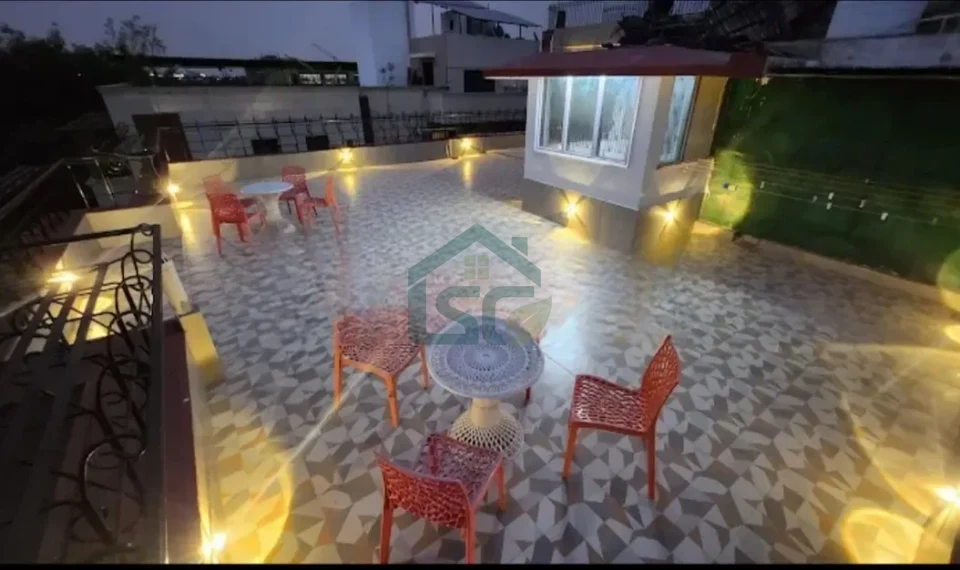 Sabharwal Girl PG Accomodation in Sadiq Nagar, Delhi — property photo 5