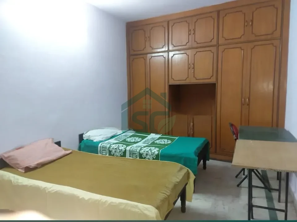 SS PG saket for Boy And Girls in Sainik Farm, Delhi — property photo 3