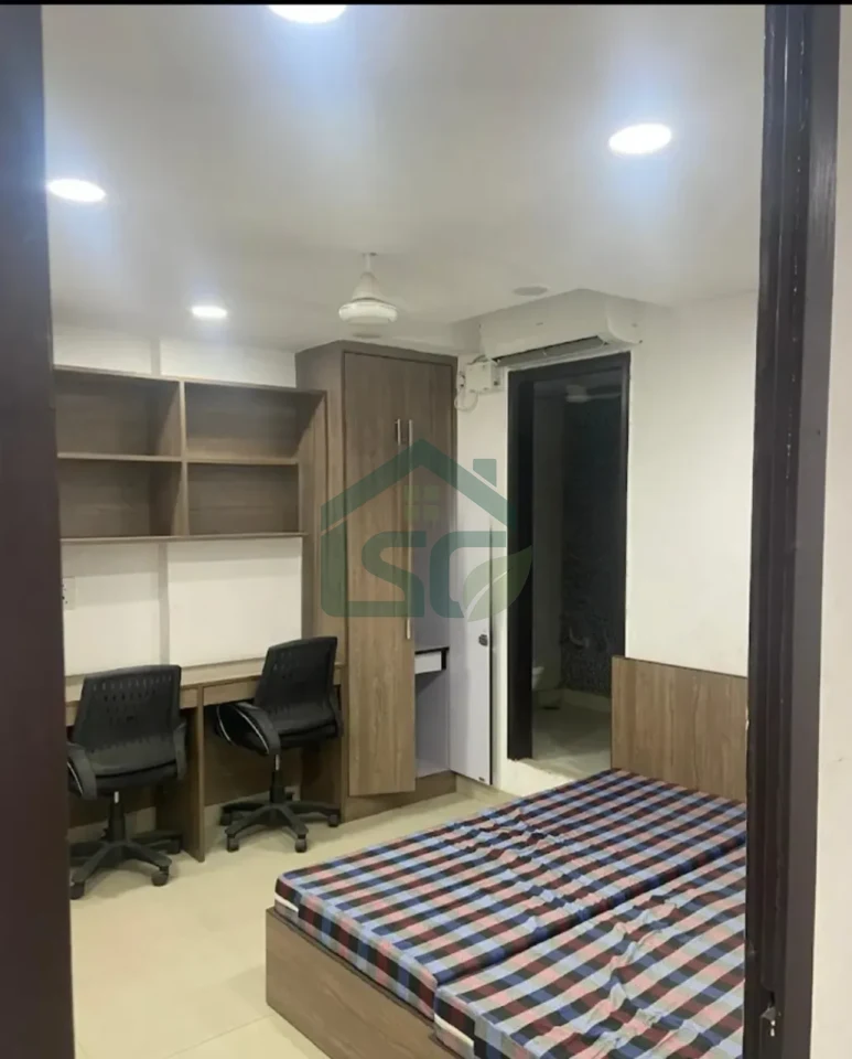 Vidhi Girls PG in Patel Nagar, Delhi — property photo 2