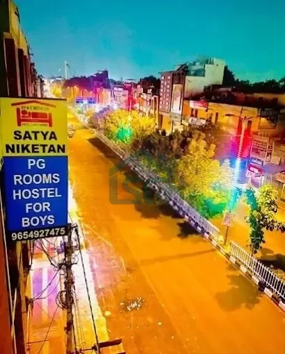 Satya Niketan Boys PG in GTB Nagar, Delhi — property photo 4
