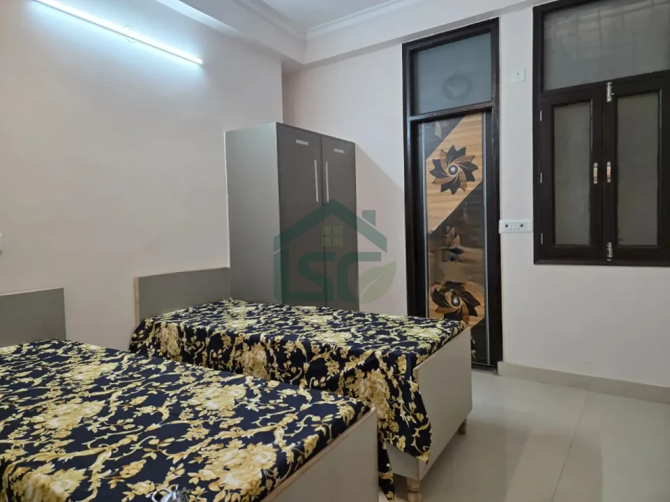 Chauchan mansion in Sector 66, Noida — property photo 1