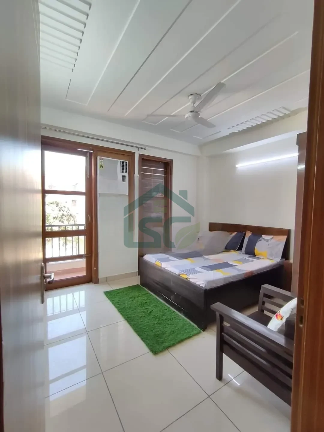 2 BHK fully furnished in Sector 46, Gurugram — property photo 1