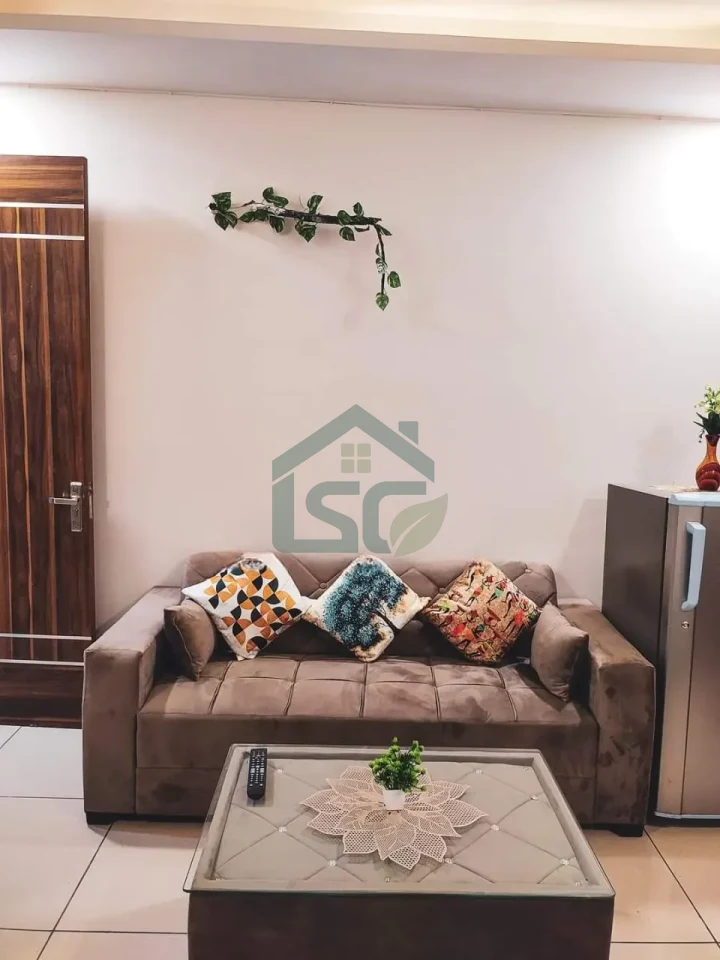 2 BHK fully furnished in Sector 46, Gurugram — property photo 5