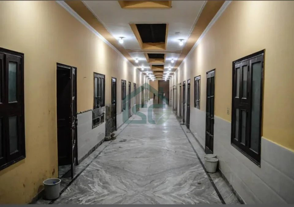 Ashirwad PG in Sector 13, Gurugram — property photo 1