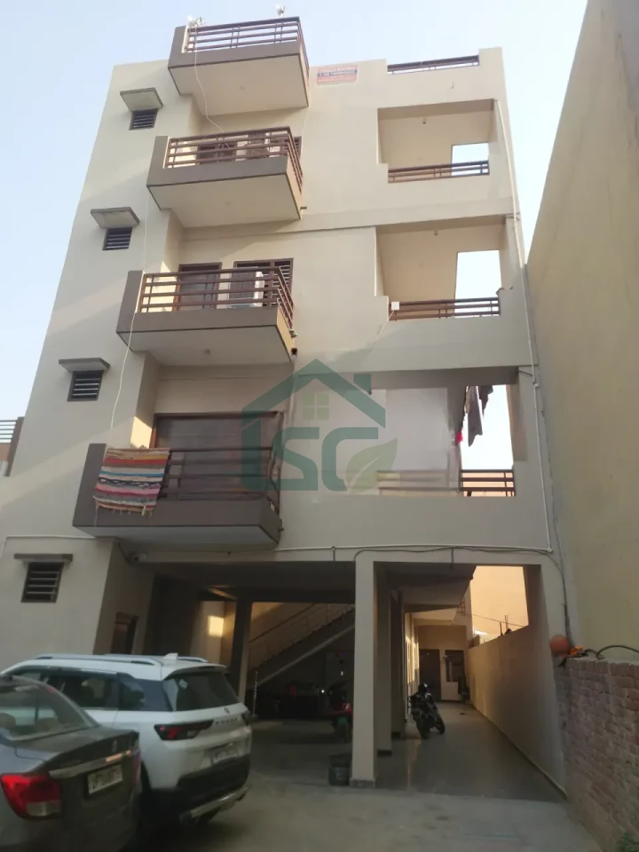 Suresh Room For Rent in Sector 68, Gurugram — property photo 3