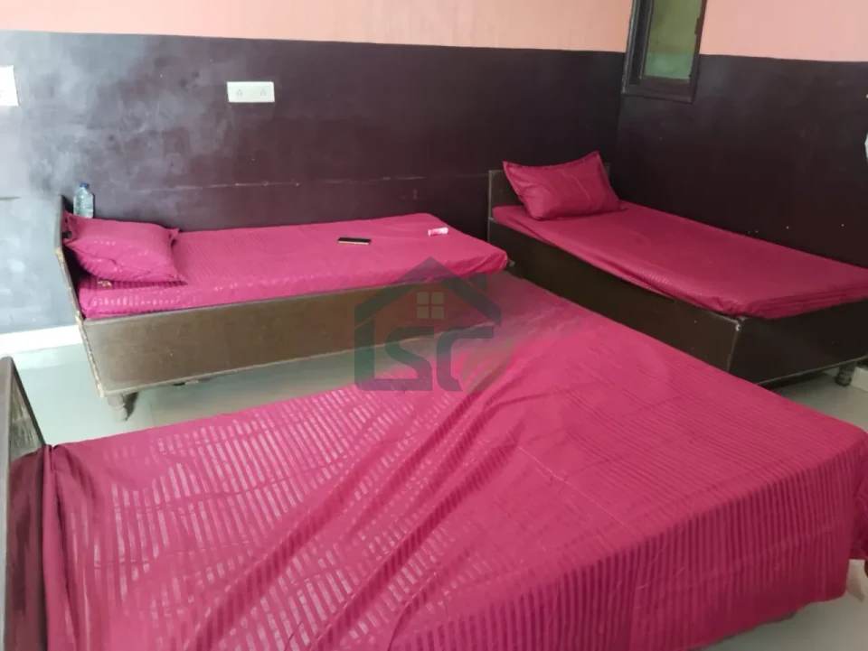Vijay PG in Sector 6, Gurugram — property photo 3