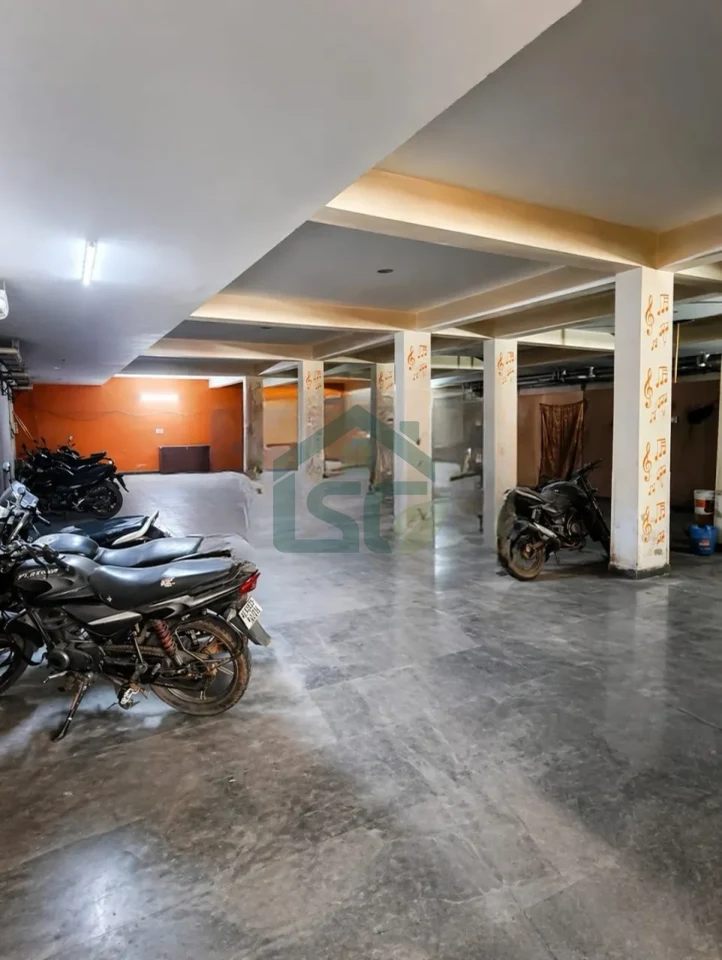 Photo 3 of Royal Girls PG, Sector 69, Gurgaon