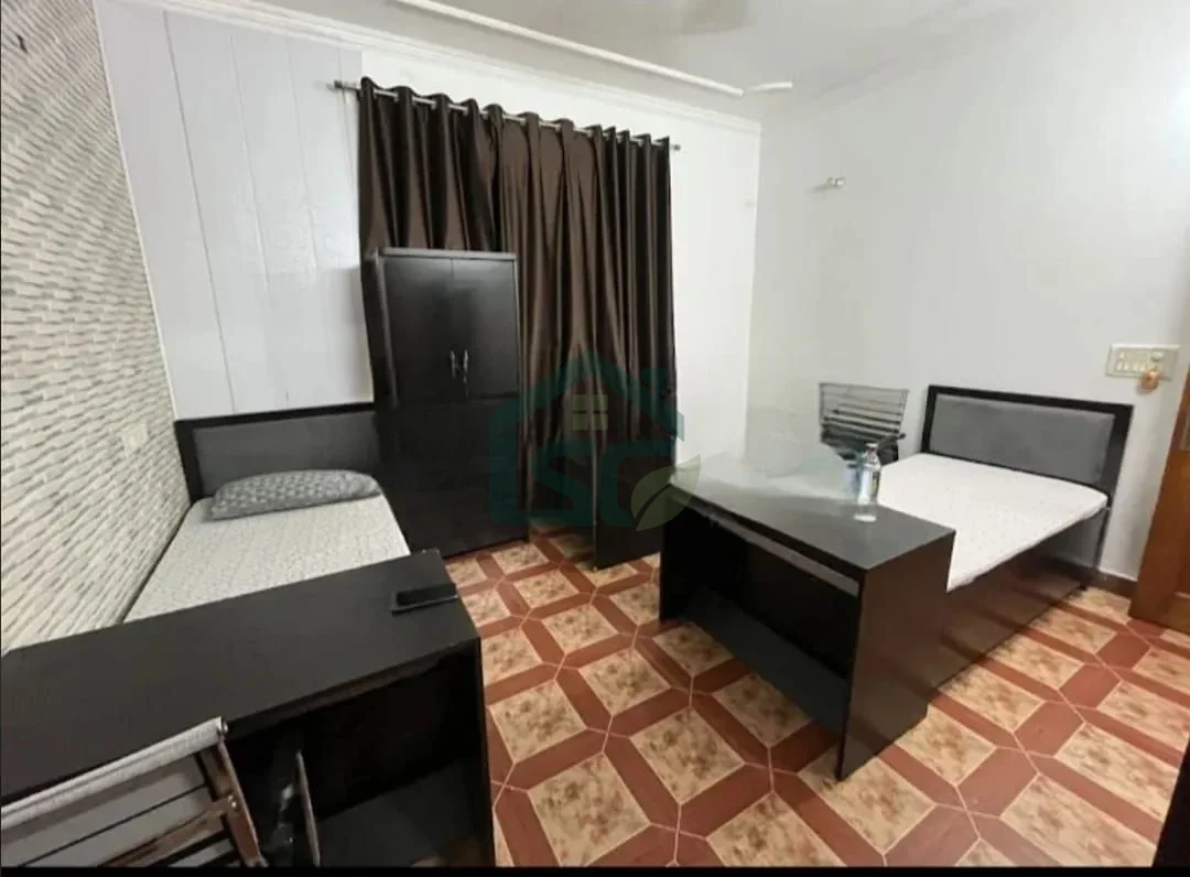 At Gaur Wayfarer Paradise PG For Girls, Ansal Golf Link -1, Greater Noida