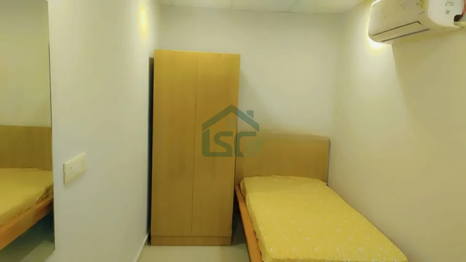 stay81 PG in Madangir, Delhi — property photo 4