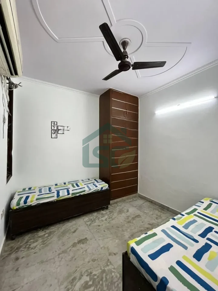 DU INN girls PG in Vijay Nagar, Delhi — property photo 2