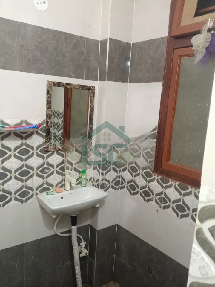 Ease stay PG in Sector 10A, Gurugram — property photo 2