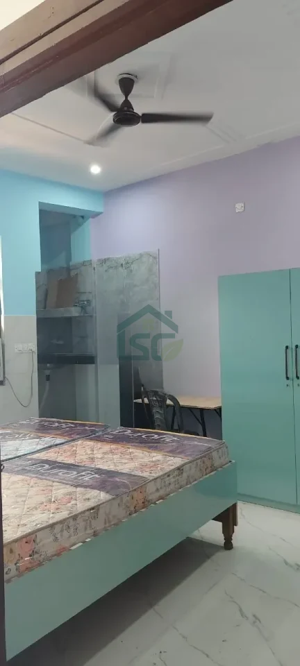 Aman PG and Rooms in Sector 135, Noida — property photo 2