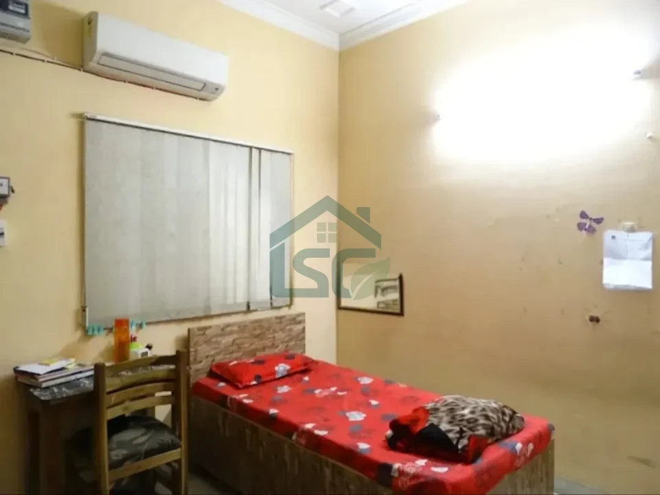 Lakshmi Girls PG in Rohini, Delhi — property photo 1