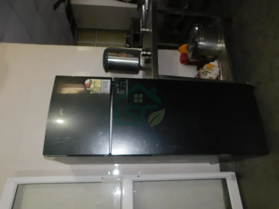 Roomorra luxury coliving PG in Sector 104, Noida — property photo 4