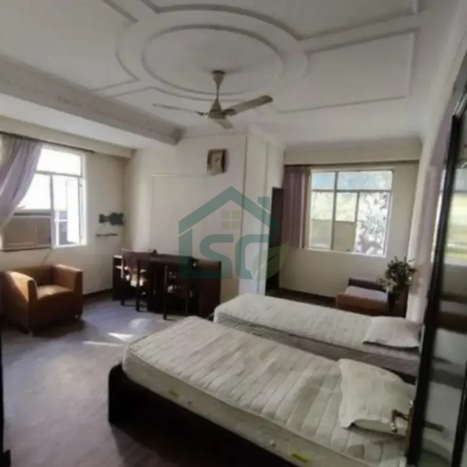 Guruham PG For Girls in Karol Bagh, Delhi — property photo 5